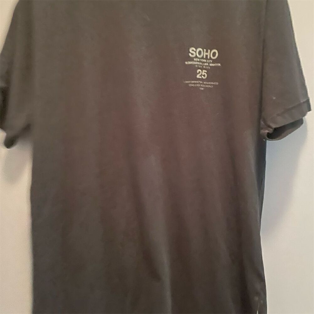 Among Equals Men's Small Black Graphic Tee Urban City